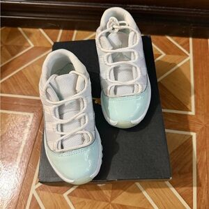 Toddler Boys Air Jordan 11 “Igloo”
